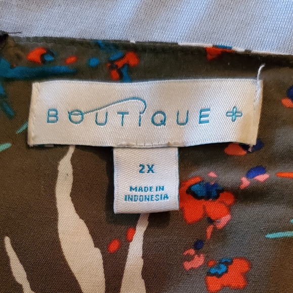 Boutique top - Picture 4 of 6